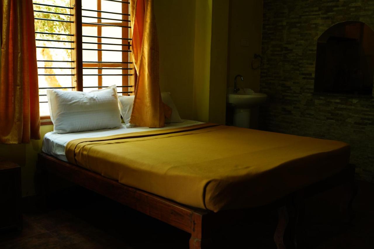Qexperiences Coorg Hotel Madikeri Luaran gambar
