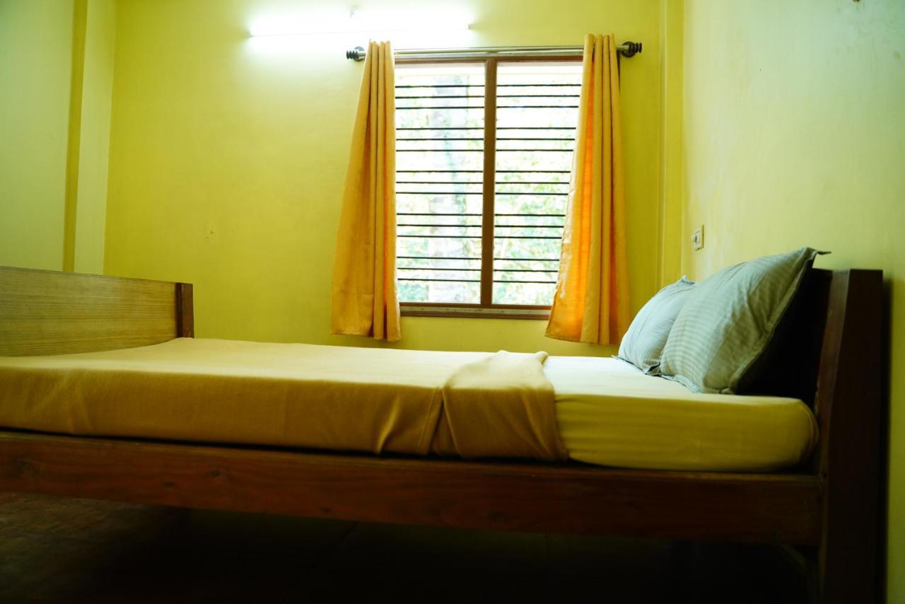 Qexperiences Coorg Hotel Madikeri Luaran gambar