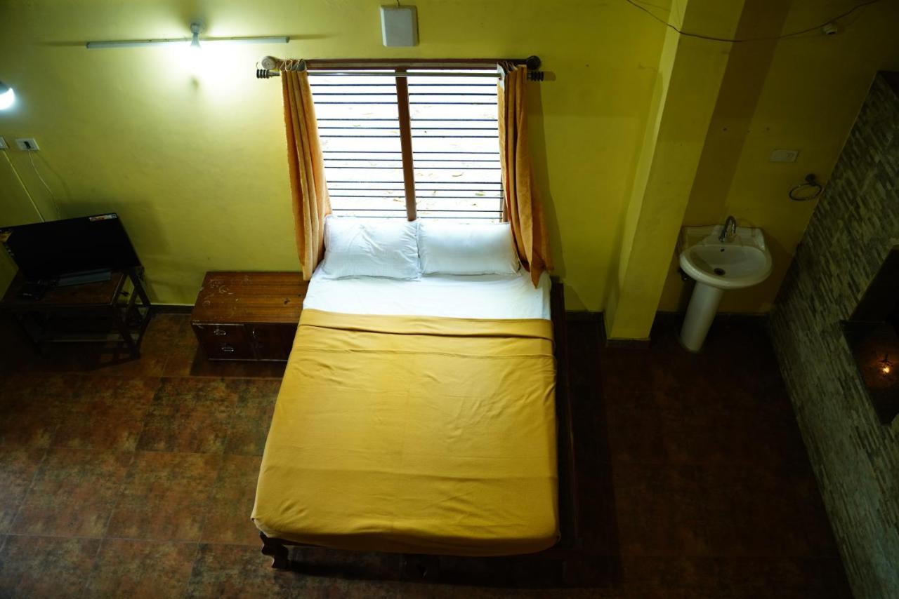 Qexperiences Coorg Hotel Madikeri Luaran gambar
