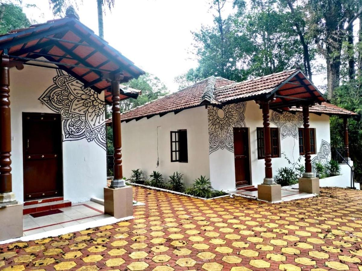 Qexperiences Coorg Hotel Madikeri Luaran gambar